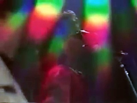 lunes por la madrugada - abuelos de la nada