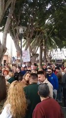 Gritos de "fuera fascistas del ayuntamiento" en Granadilla de Abona por la moción de censura apoyada por Vox