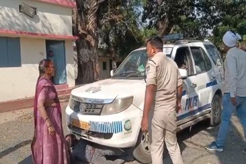 रास्ते के विवाद को लेकर तहसील कार्यालय में किया हाइवोल्टेज ड्रामा