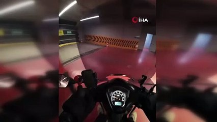 Ters yola giren motosikletli yayayı bakın nasıl biçti