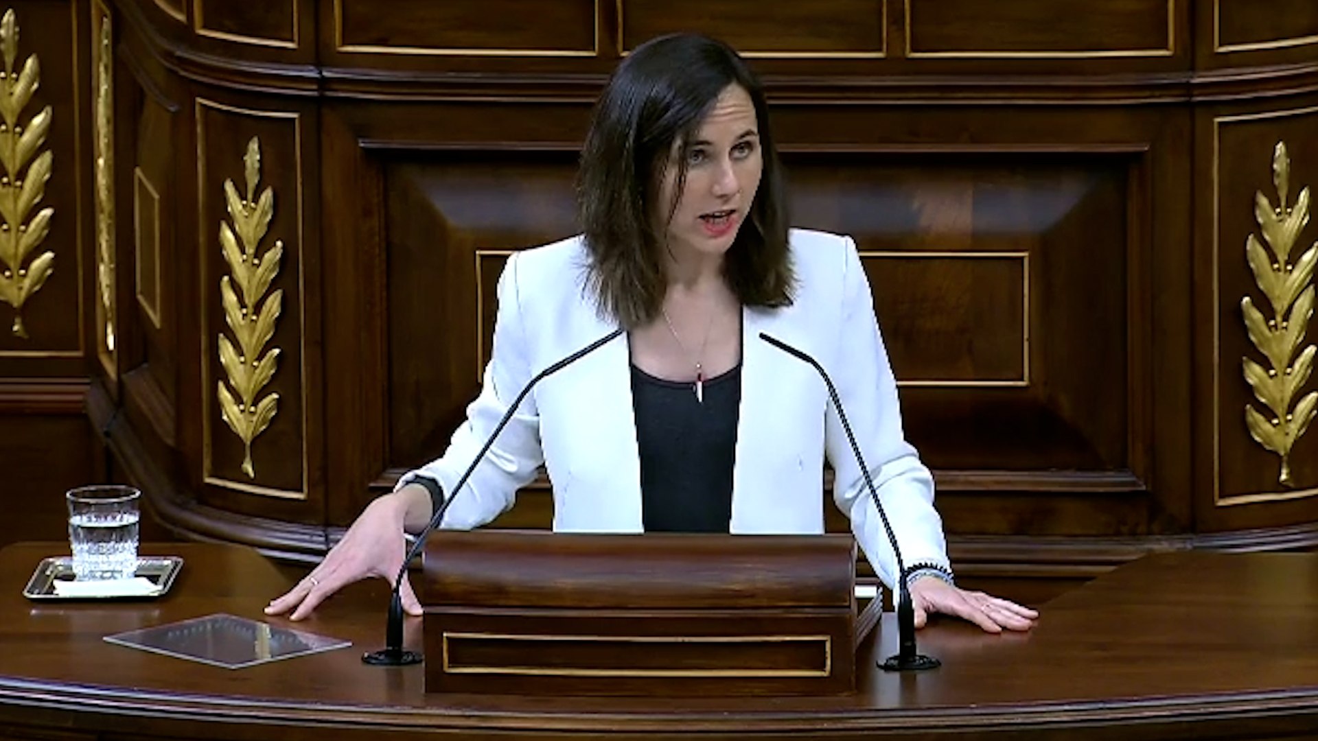 Belarra: "¿Por qué no traen los Presupuestos Generales del Estado a esta cámara?"