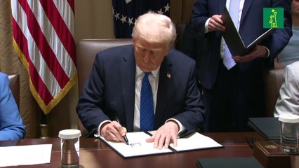 Trump firma decreto para profunda reforma de proceso electoral en EEUU