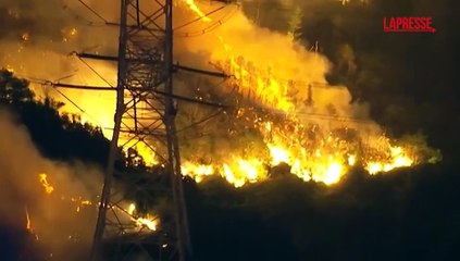 Giappone, enormi incendi colpiscono l'ovest del Paese