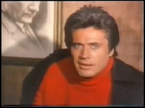 Yıkılmayan Adam 1977 Cüneyt Arkın VHS Türk Filmi
