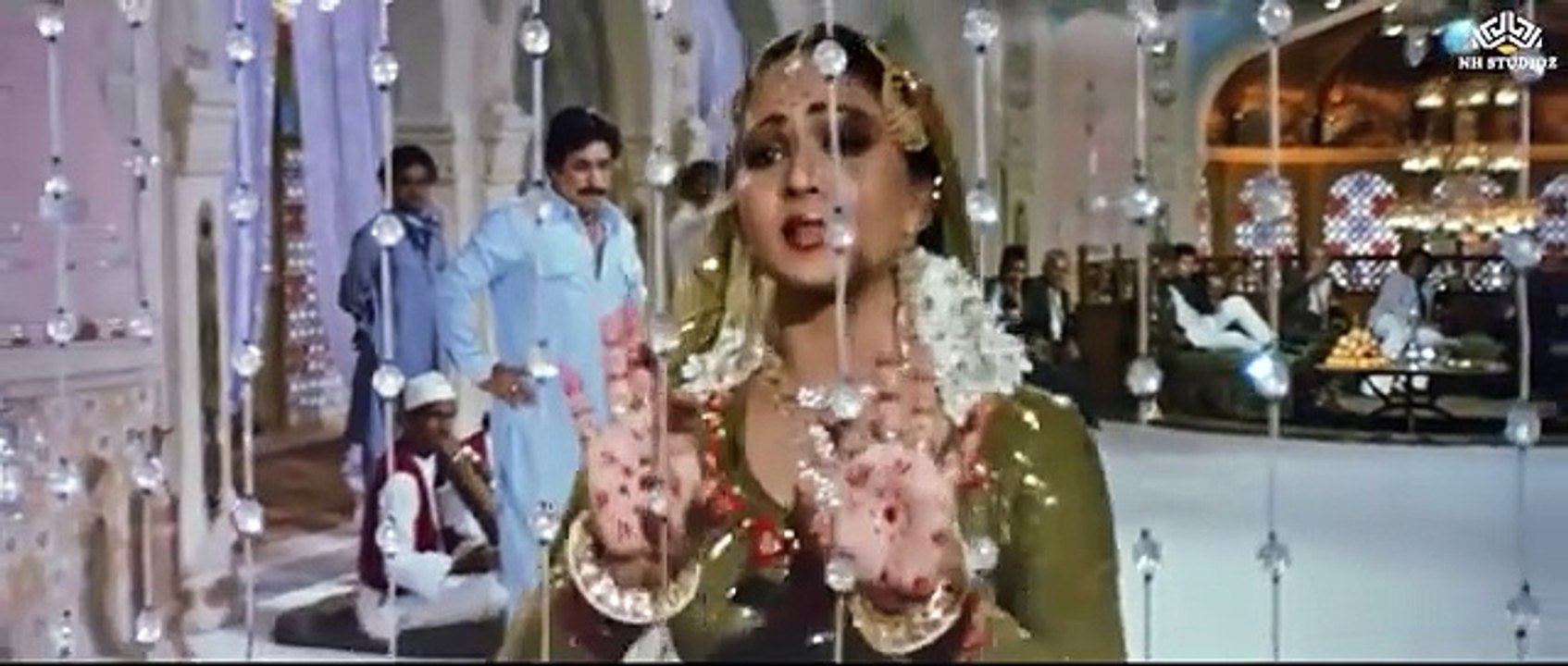 Masiha Mere Tune Bimar e gam Ki Dava Late Late Bahut Der Kar Di Tawaif (1985) Rati Agnihotri | Kader Khan | Asha Bhosle #nhhindifilmisongs #hindisongs #oldhindisongs #hindigaane #bollywoodsongs #superhitgaane  #hindifilmisongs #90ssongs #kumarshanu #latam