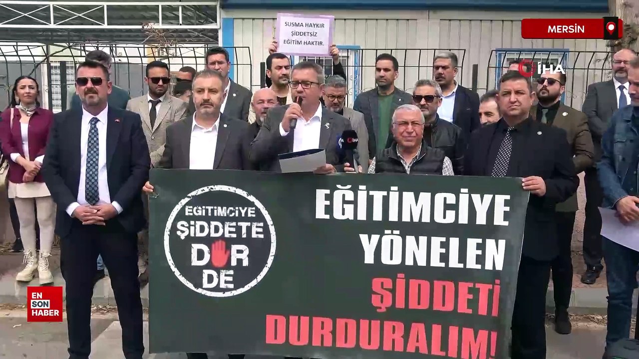 Mersin'de müdür yardımcısının darbedilmesi protesto edildi