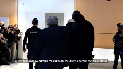 "Es alguien muy extraño", dice la demandante en el juicio por agresión sexual a Depardieu