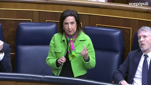 El PP recalca a Robles que el Gobierno tiene al enemigo dentro y esta pide no descalificar