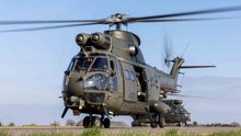 動画：英空軍、50年以上の任務を終えたプーマヘリコプターに別れ
