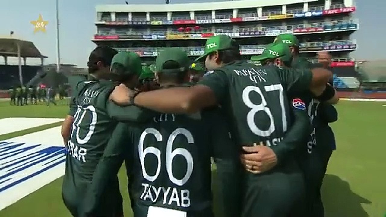 Glorious cricket