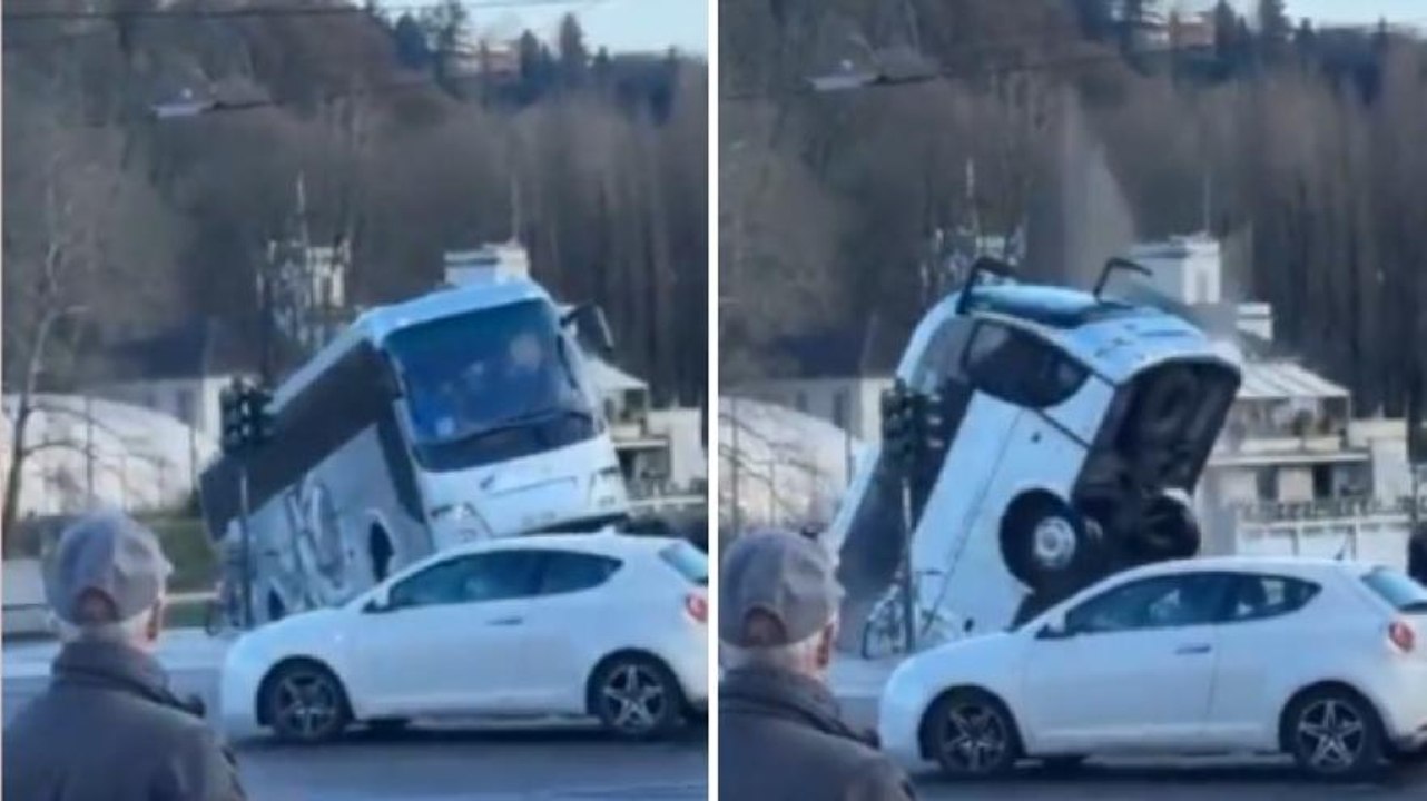 Bus turistico precipita nel Po a Torino: morto l'autista