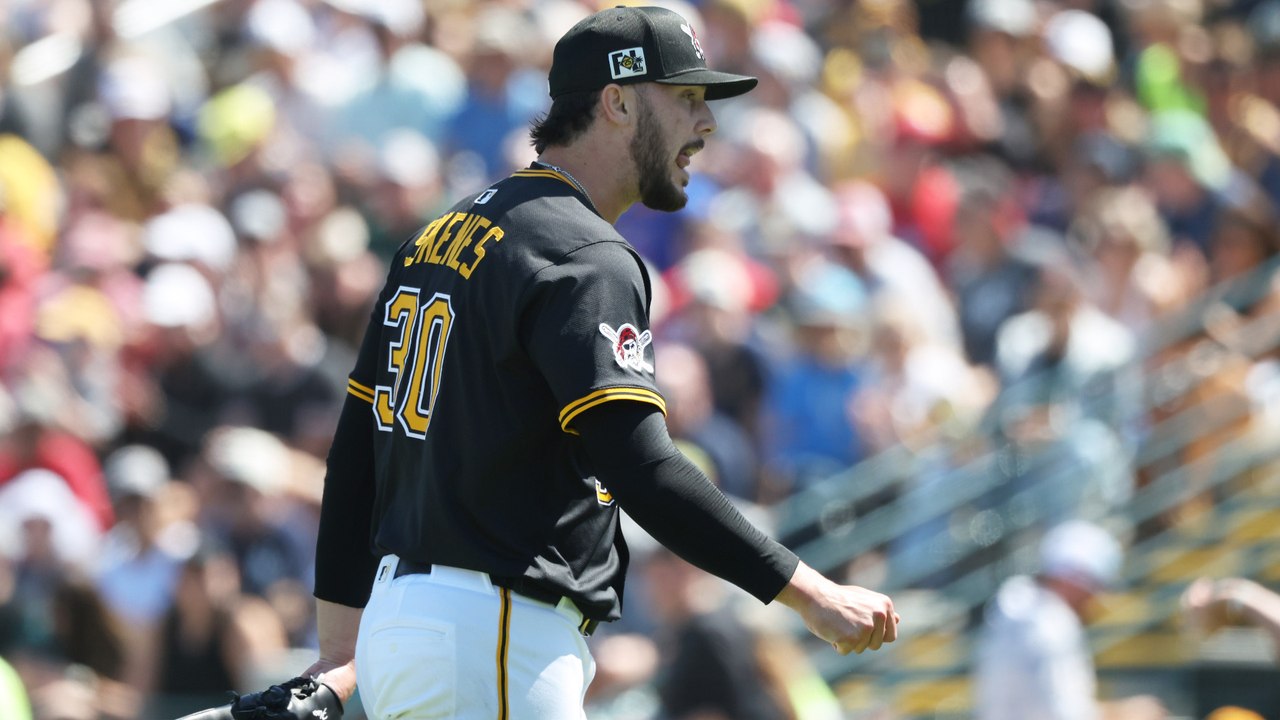 Paul Skenes and Zack Wheeler Lead NL Cy Young Favorites