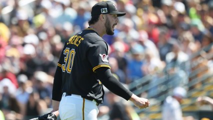 Paul Skenes and Zack Wheeler Lead NL Cy Young Favorites