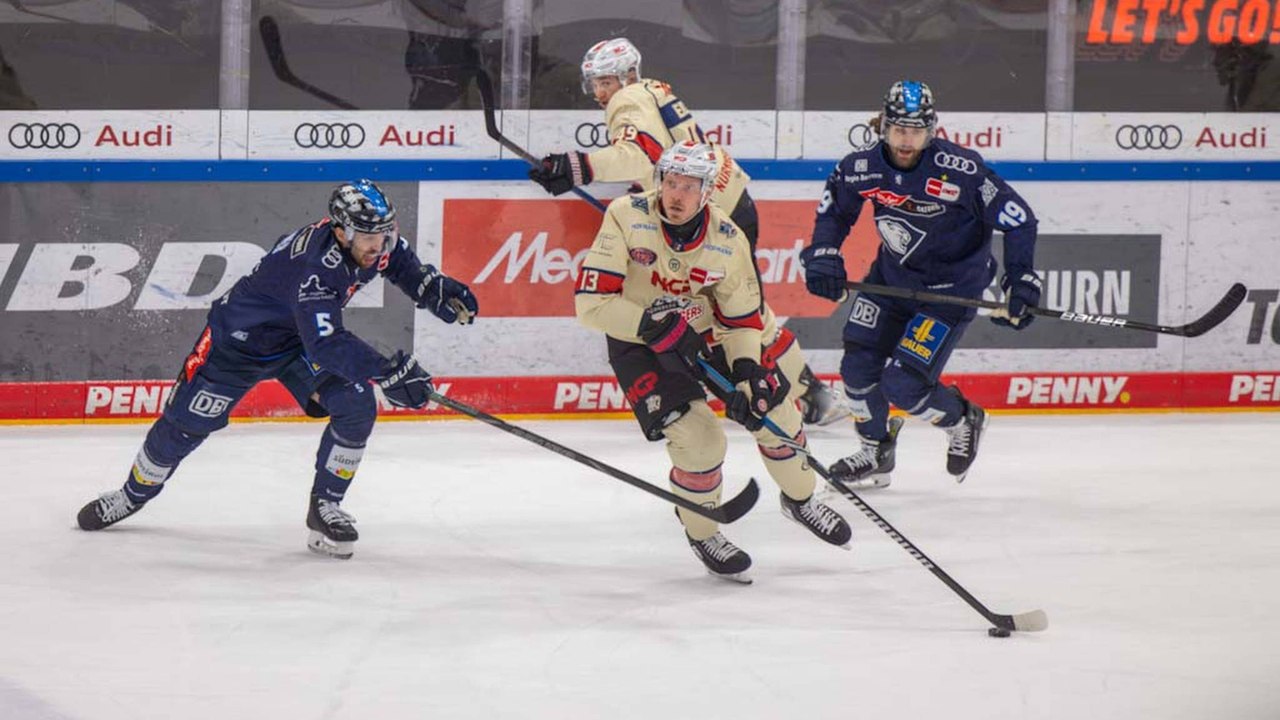 Schiri verliert Zähne, spätes Comeback: Wieder viel los in Ingolstadt