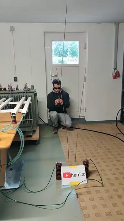 What is Science? Science is the systematic study of the natural world through observation, experimentation, and analysis. It helps us understand how the universe works, from the smallest atoms to the vast cosmos. Science is divided into three major branch