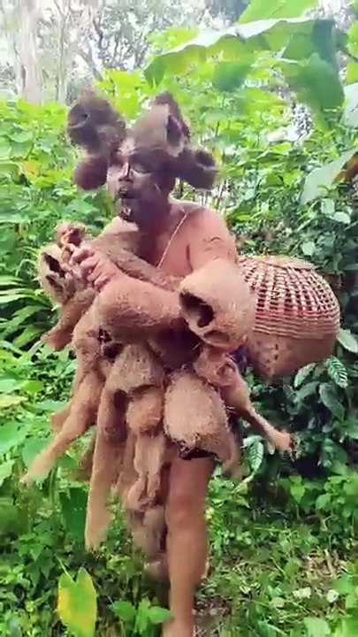 What is Science? Science is the systematic study of the natural world through observation, experimentation, and analysis. It helps us understand how the universe works, from the smallest atoms to the vast cosmos. Science is divided into three major branch