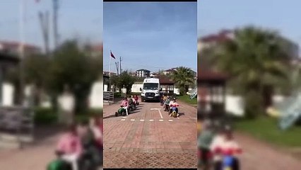 Sinop'ta miniklere fermuar sistemi anlatıldı