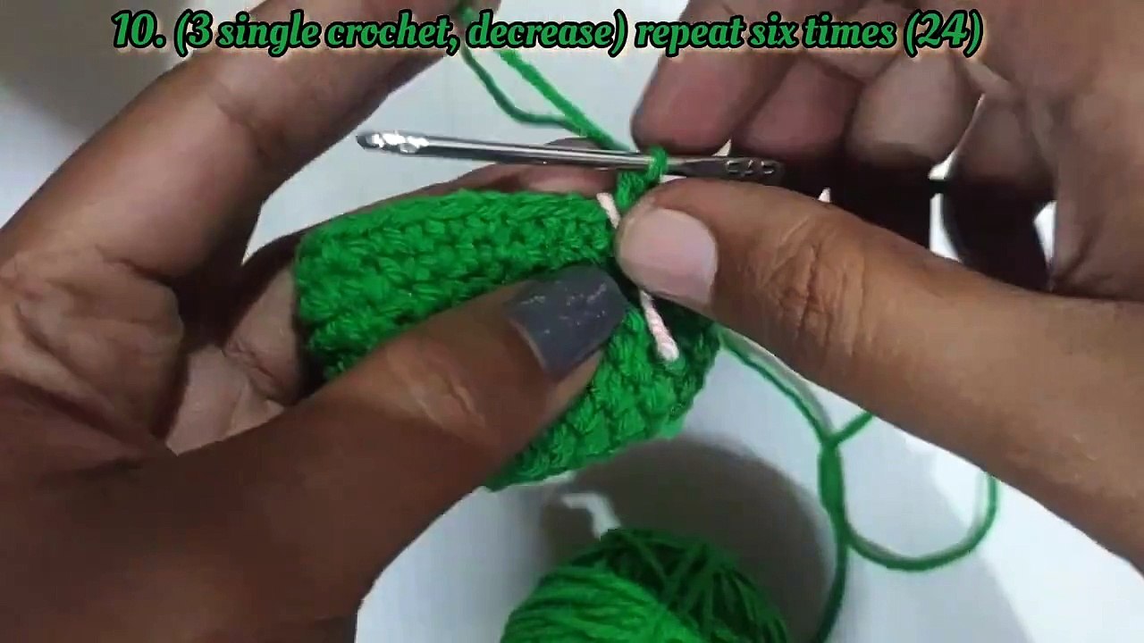Crochet frog pencil topper to make your boring classes fun - உங்கள் boring class ah funah மாற்றலாம்