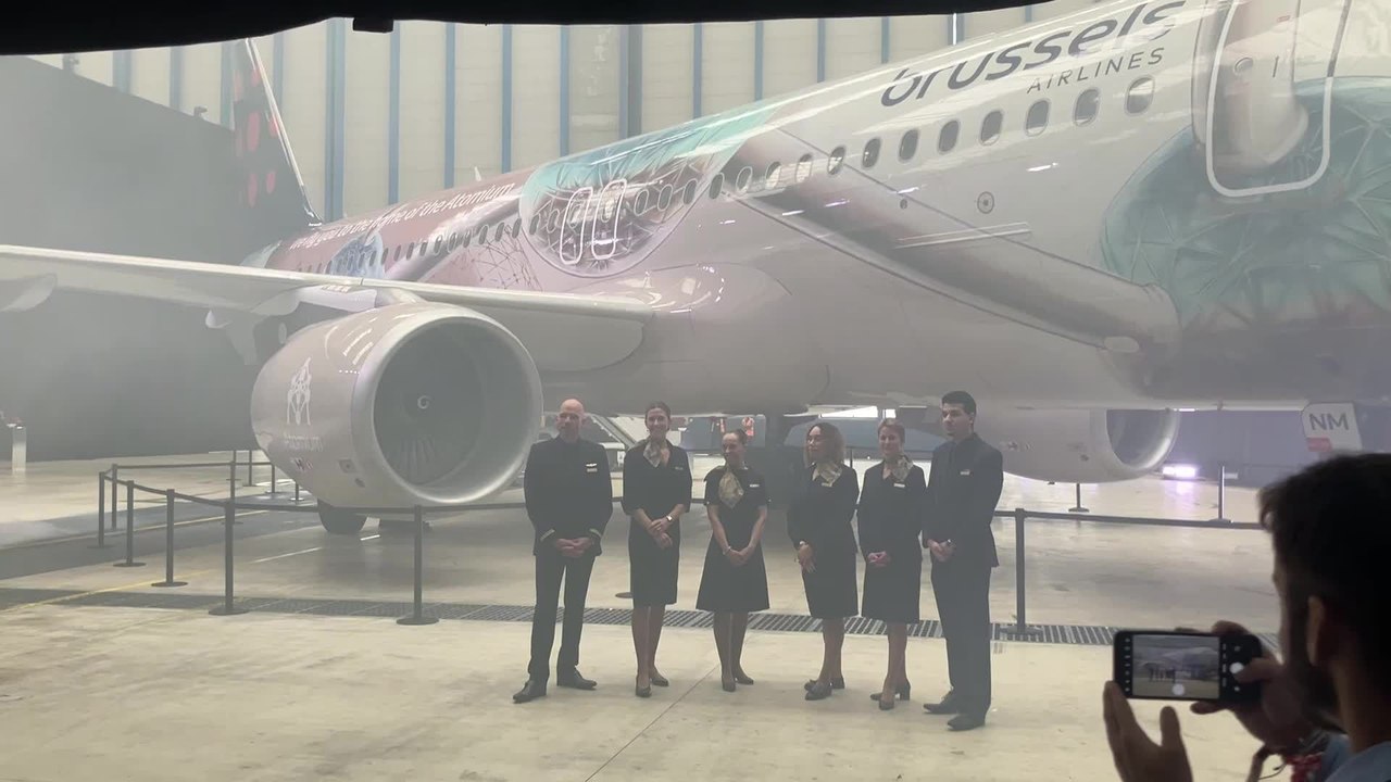 Brussels Airlines dévoile son avion Atomium