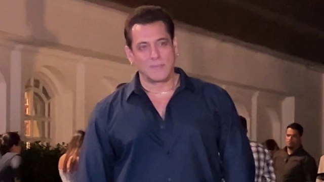 ‘Sikandar’ के प्रमोशन में जुटे Salman Khan, देखें...