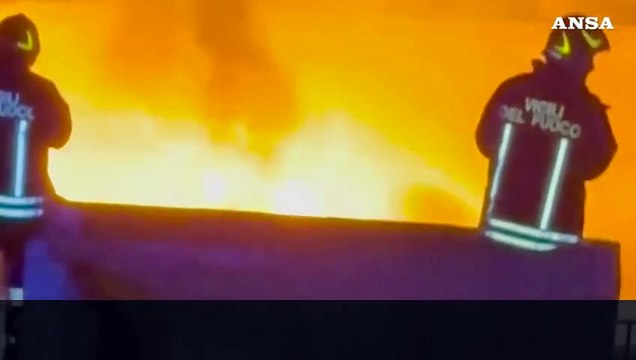 Stabilimenti balneari incendiati a Ostia, Falconi: Non ci facciamo intimorire