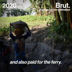 For India’s Poor, No Phone Means No Education