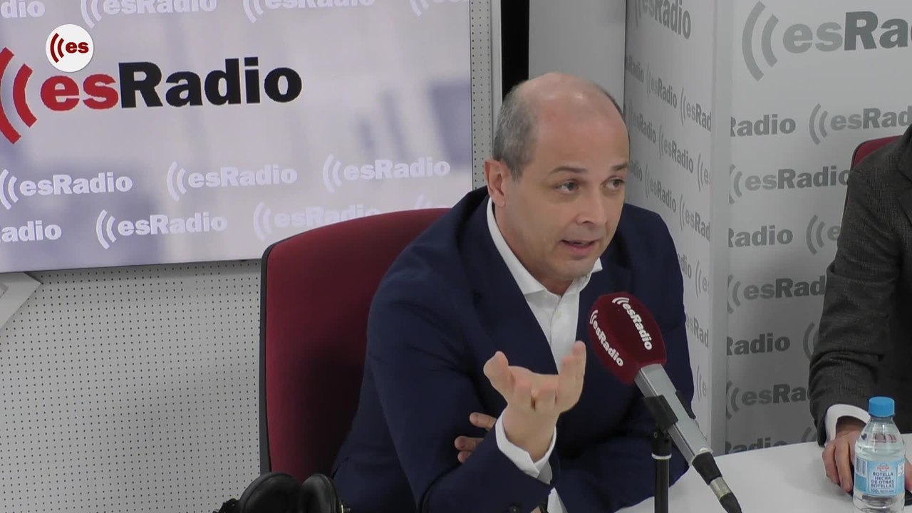 Belleza: Cirugía mamaria mínimamente invasiva y tratamiento D-SCULP