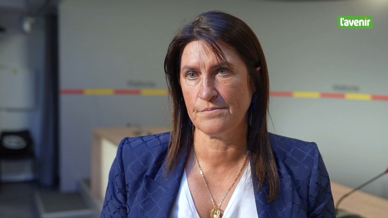 "Choc de la simplification administrative" : réaction de Jacqueline Galant, ministre de la Simplification administrative