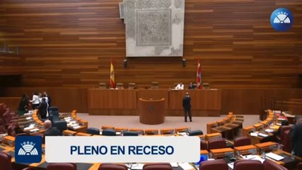 Un micro abierto en las Cortes de Castilla y León sorprende a cuatro procuradores del PSOE
