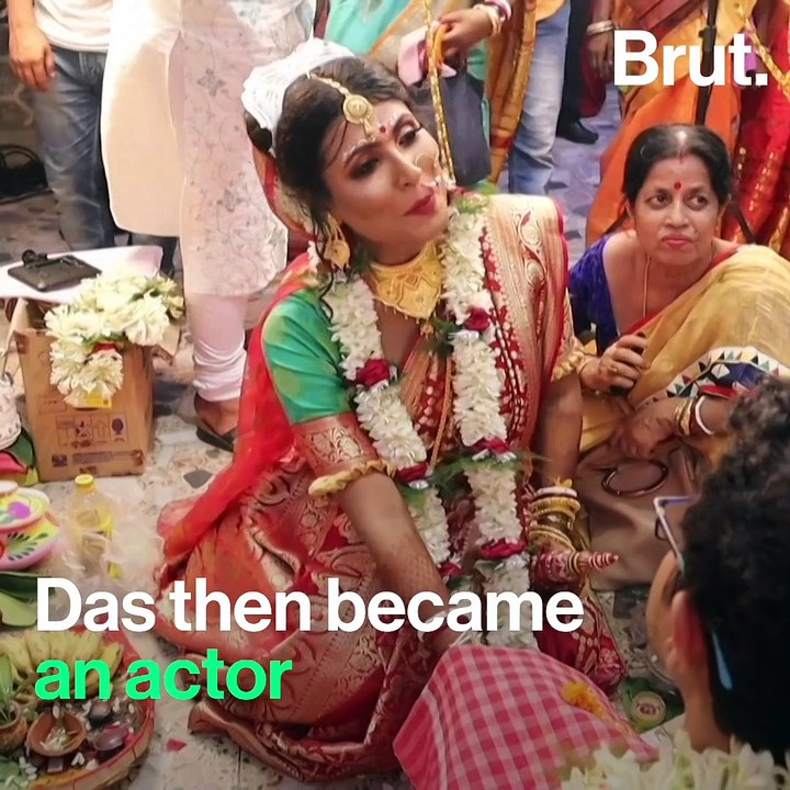 Watch Kolkata’s First “Rainbow Wedding”
