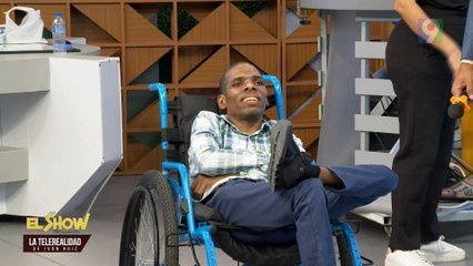 José Luis, Un poliglota con capacidades especiales | El Show del Mediodía