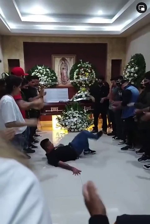 Del luto al teteo: ¿Por qué los velorios han cambiado en los barrios dominicanos?