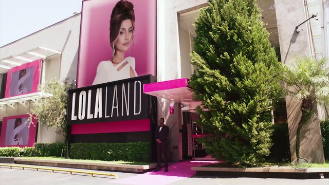 Clientes invadem a LOLALAND e protestam contra LOLA: VIGARISTA! | Beleza Fatal