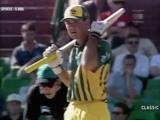 Australia vs New Zealand, 12th Match at Melbourne | 1997-98 Carlton & United Series.