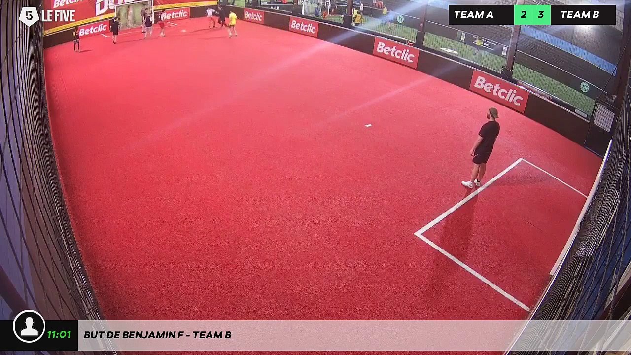 But de Benjamin F - Team B