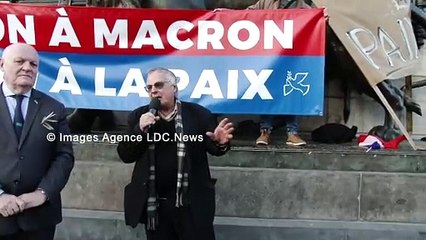 Dimitri de Kochko. Non à Macron Oui à la Paix. Paris/France - 27 Mars 2025
