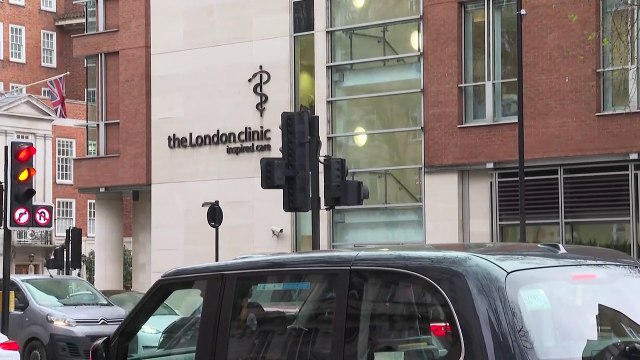 Carlos III cancela compromisos por efectos secundarios de su tratamiento contra el cáncer