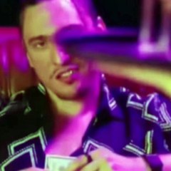 Resumo a rejeitada luna voltou com um filho