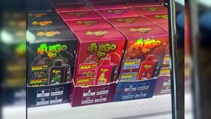 El negocio de los vapes seduce a menores con sabores y personajes