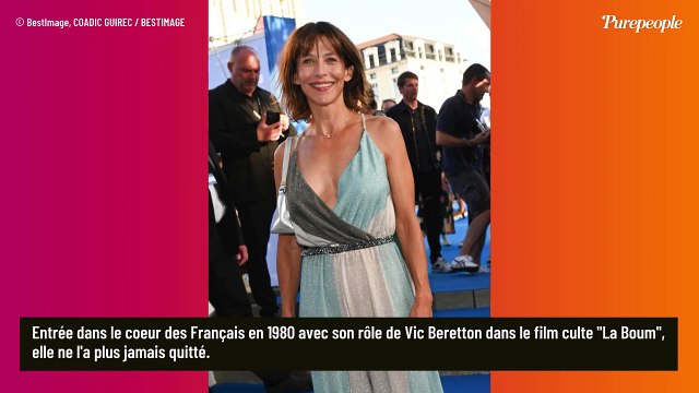 À 58 ans, Sophie Marceau fait dix ans de moins grâce à un ingrédient bien précis : Ça n’a rien à voir avec le botox