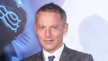 GALA VIDEO - Marc-Olivier Fogiel papa de 2 filles : ses rares confidences sur l’éducation qu’il leur donne avec son mari François