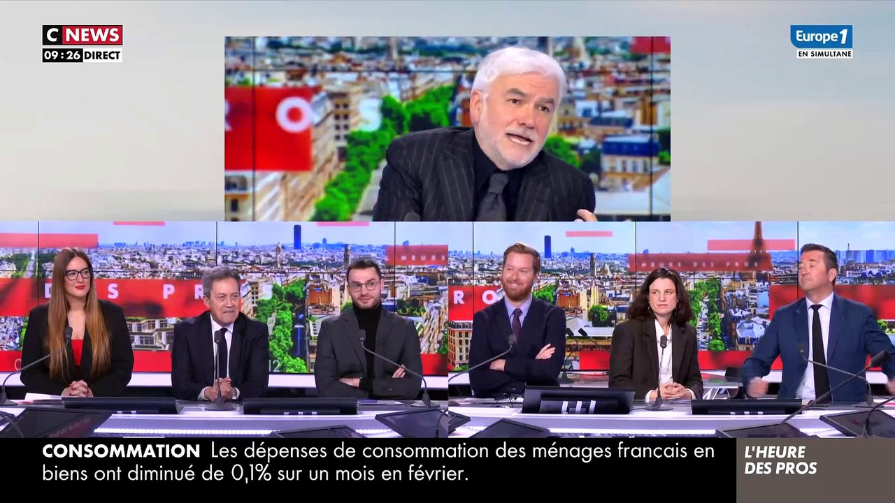 Contacté par "Complément d'enquête" de France 2 pour un reportage sur CNews, Pascal Praud refuse et lit à l'antenne son échange avec la journaliste de l'émission - Regardez