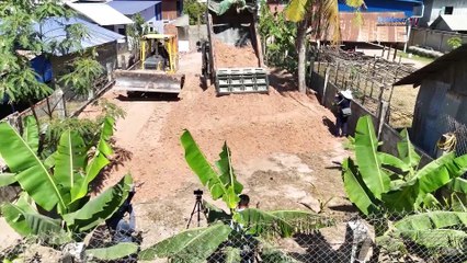 Great Performance Extremely KOMATSU Dozer D31px Push Old Building Filling Up Area With Dump Trucks