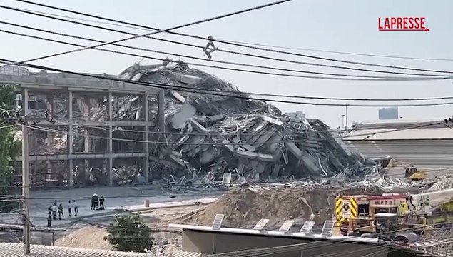 Terremoto in Thailandia, crolla edificio in costruzione a Bangkok: si scava tra le macerie