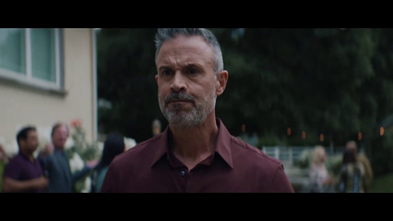 The Girl in the Pool - Trailer (Deutsch) HD