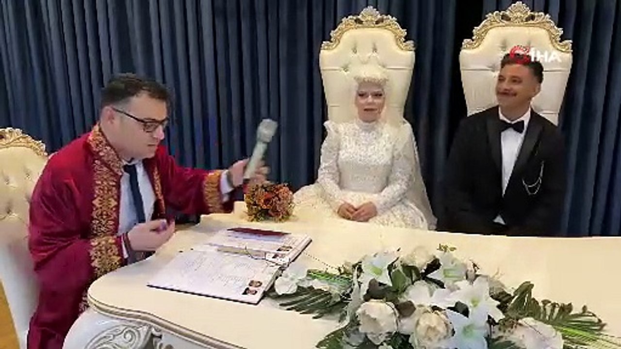 “Allah’a inandığım için Müslüman olmak istiyorum” Alman Jessica Müslüman oldu