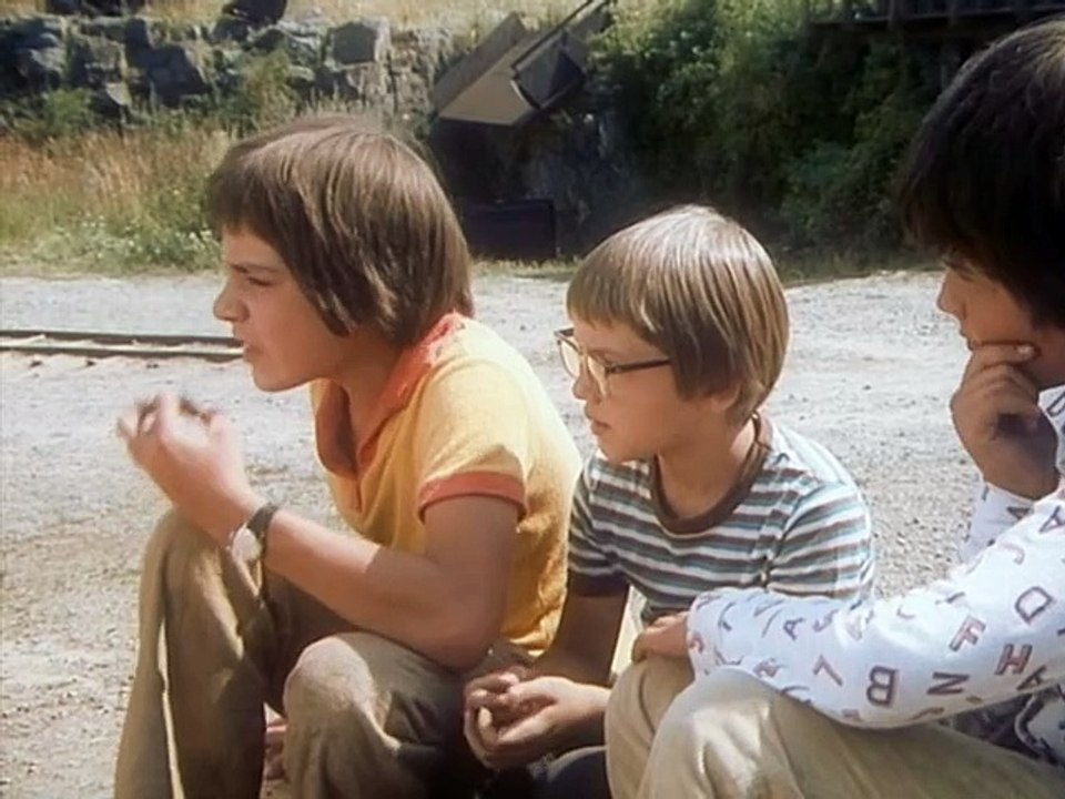 Sie kam aus dem All  E10 - Ausflug per Rakete