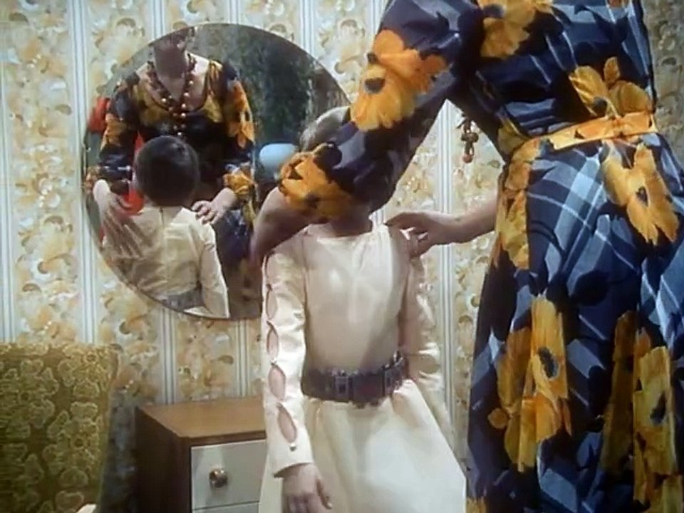 Sie kam aus dem All  E08 - Der raetselhafte Fremde