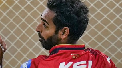 Bhuvneshwar Kumar को लेकर Karthik ने दी बड़ी अपडेट