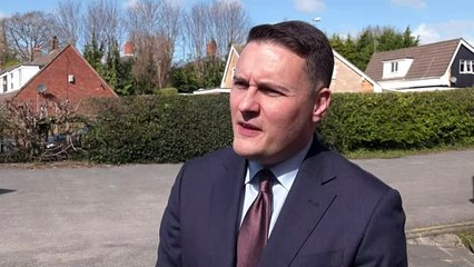 Health Secretary hits back at Farage following NHS criticism